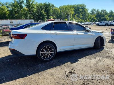 Trzecie zdjęcie samochodu z tyłu: 2025 VOLKSWAGEN JETTA GLI AUTOBAHN VIN:3VW2T7BU3SM073529 - miniatura
