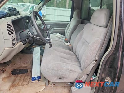 Zdjęcie 7 z 12 samochodu: 1995 CHEVROLET GMT-400 C1500 VIN:1GCEC14H9SZ203941 - miniatura