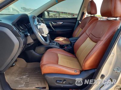 Zdjęcie 7 z 14 samochodu: 2017 NISSAN ROGUE SV VIN:KNMAT2MT3HP583839 - miniatura