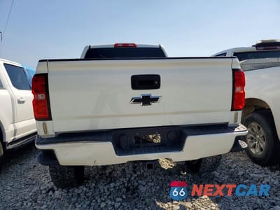 Zdjęcie 6 z 13 samochodu: 2018 CHEVROLET SILVERADO K1500 VIN:1GCVKNEC8JZ253967 - miniatura