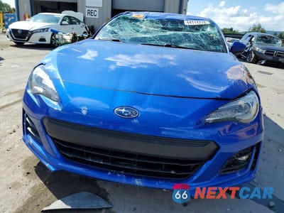 Piąte zdjęcie samochodu w środku: 2020 SUBARU BRZ LIMITED VIN:JF1ZCAC13L9701016 - miniatura