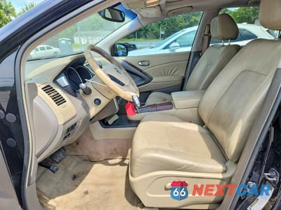 Zdjęcie 7 z 14 samochodu: 2010 NISSAN MURANO S VIN:JN8AZ1MWXAW108465 - miniatura