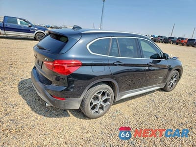 Trzecie zdjęcie samochodu z tyłu: 2017 BMW X1 SDRIVE28I VIN:WBXHU7C30H5H34552 - miniatura