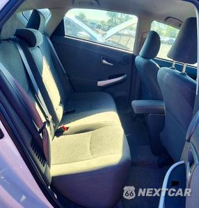 Zdjęcie 10 z 12 samochodu: 2010 TOYOTA PRIUS III VIN:JTDKN3DUXA0238724 - miniatura