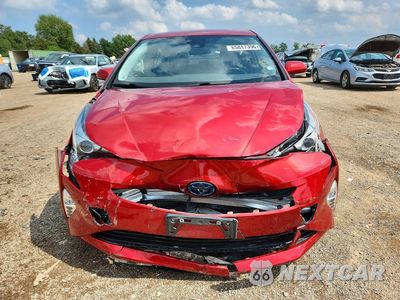 Piąte zdjęcie samochodu w środku: 2018 TOYOTA PRIUS THREE TOURING VIN:JTDKARFU3J3061184 - miniatura