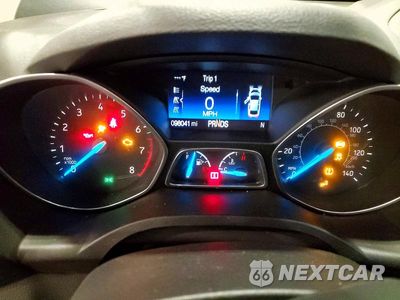 Zdjęcie 9 z 13 samochodu: 2019 FORD ESCAPE SEL VIN:1FMCU9HD0KUB27898 - miniatura