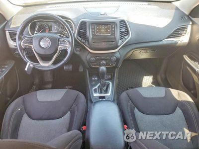 Zdjęcie 8 z 13 samochodu: 2014 JEEP CHEROKEE LATITUDE VIN:1C4PJMCS3EW294921 - miniatura