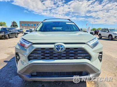 Piąte zdjęcie samochodu w środku: 2023 TOYOTA RAV4 XLE PREMIUM VIN:JTMB6RFV9PD542831 - miniatura