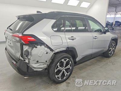 Trzecie zdjęcie samochodu z tyłu: 2021 TOYOTA RAV4 PRIME XSE VIN:JTMEB3FV4MD072466 - miniatura