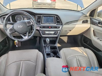 Zdjęcie 8 z 12 samochodu: 2018 HYUNDAI SONATA LIMITED VIN:5NPE34AF1JH683550 - miniatura