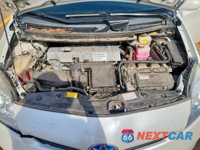 Zdjęcie 11 z 12 samochodu: 2015 TOYOTA PRIUS THREE VIN:JTDKN3DU7F1902883 - miniatura