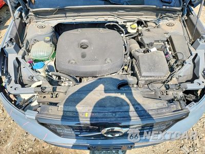 Zdjęcie 12 z 13 samochodu: 2020 VOLVO XC40 T5 R-DESIGN VIN:YV4162UM2L2288914 - miniatura
