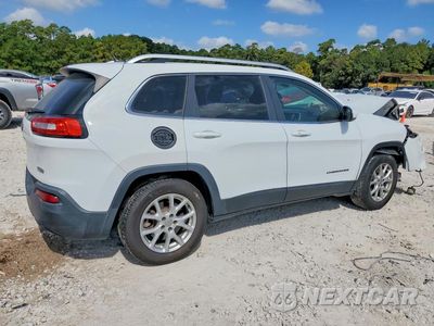 Trzecie zdjęcie samochodu z tyłu: 2014 JEEP CHEROKEE LATITUDE VIN:1C4PJLCS5EW155352 - miniatura