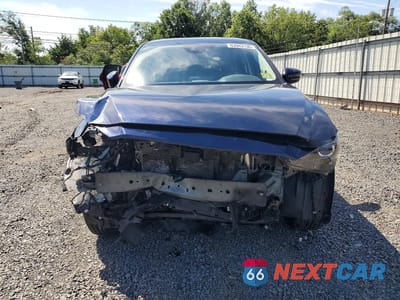 Piąte zdjęcie samochodu w środku: 2019 MAZDA CX-5 TOURING VIN:JM3KFBCMXK0596620 - miniatura