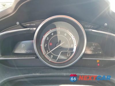 Zdjęcie 9 z 12 samochodu: 2014 MAZDA 3 TOURING VIN:JM1BM1V30E1116659 - miniatura