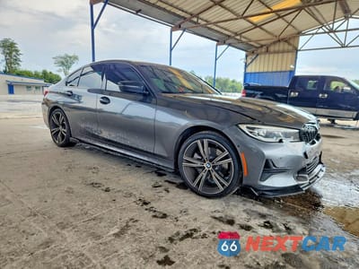Czwarte zdjęcie samochodu z boku: 2021 BMW 330I VIN:3MW5R1J05M8B86336 - miniatura