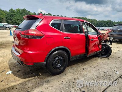 Trzecie zdjęcie samochodu z tyłu: 2017 NISSAN ROGUE S VIN:5N1AT2MT4HC872599 - miniatura