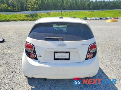 Zdjęcie 6 z 13 samochodu: 2016 CHEVROLET SONIC LS VIN:1G1JA6SH2G4115587 - miniatura
