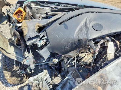Zdjęcie 9 z 13 samochodu: 2019 TOYOTA 4RUNNER SR5 VIN:JTEZU5JR1K5200327 - miniatura