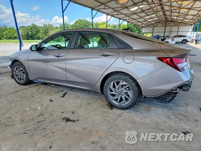 Drugie zdjęcie samochodu z przodu: 2024 HYUNDAI ELANTRA SEL VIN:KMHLM4DG8RU672499 - miniatura