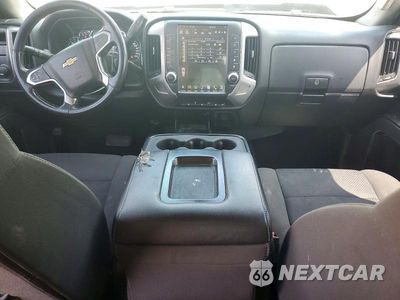 Zdjęcie 8 z 12 samochodu: 2018 CHEVROLET SILVERADO C1500 LT VIN:3GCPCREC8JG590202 - miniatura