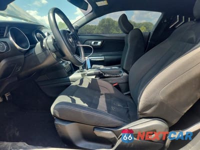 Zdjęcie 7 z 12 samochodu: 2018 FORD MUSTANG VIN:1FA6P8TH8J5113131 - miniatura