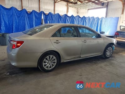 Trzecie zdjęcie samochodu z tyłu: 2013 TOYOTA CAMRY LE VIN:4T4BF1FK2DR317669 - miniatura