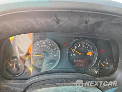 Zdjęcie 9 z 14 samochodu: 2016 JEEP PATRIOT SPORT VIN:1C4NJPBAXGD776530 - miniatura