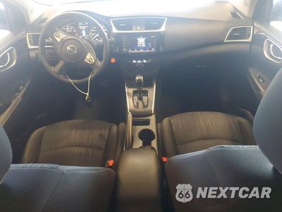 Zdjęcie 8 z 12 samochodu: 2019 NISSAN SENTRA SV VIN:3N1AB7AP4KY237797 - miniatura