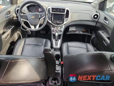 Zdjęcie 8 z 12 samochodu: 2018 CHEVROLET SONIC PREMIER VIN:1G1JF5SB0J4106336 - miniatura