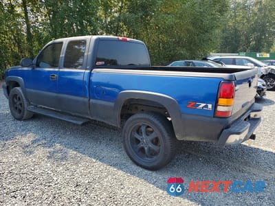 Drugie zdjęcie samochodu z przodu: 2003 CHEVROLET SILVERADO K1500 VIN:2GCEK19T031142831 - miniatura