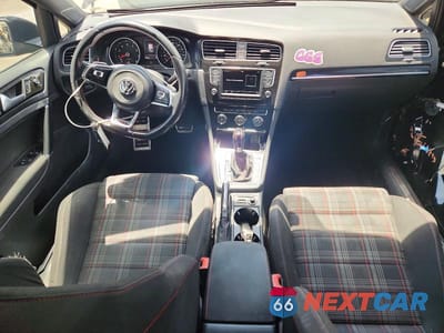 Zdjęcie 8 z 13 samochodu: 2017 VOLKSWAGEN GTI S/SE VIN:3VW447AU7HM040422 - miniatura