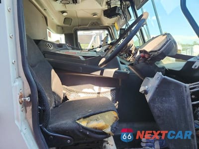 Zdjęcie 6 z 12 samochodu: 2019 MACK LR REFUSE TRUCK VIN:1M2LR1GC8KM001896 - miniatura