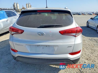 Zdjęcie 6 z 14 samochodu: 2017 HYUNDAI TUCSON SE VIN:KM8J3CA42HU280065 - miniatura