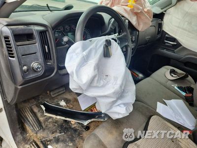 Zdjęcie 8 z 12 samochodu: 2017 GMC SIERRA C1500 VIN:1GTN1LEC5HZ905168 - miniatura