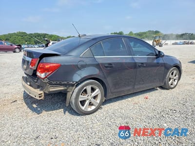 Trzecie zdjęcie samochodu z tyłu: 2015 CHEVROLET CRUZE LT VIN:1G1PE5SB6F7165104 - miniatura