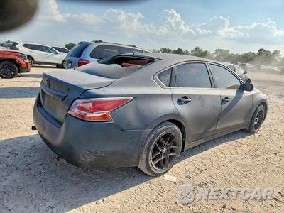 Trzecie zdjęcie samochodu z tyłu: 2015 NISSAN ALTIMA 2.5 S VIN:1N4AL3AP3FN868343 - miniatura