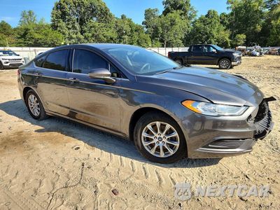 Czwarte zdjęcie samochodu z boku: 2017 FORD FUSION S VIN:3FA6P0G72HR387547 - miniatura