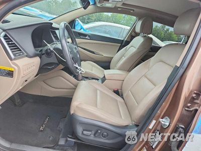 Zdjęcie 7 z 13 samochodu: 2016 HYUNDAI TUCSON LIMITED VIN:KM8J33A28GU225522 - miniatura