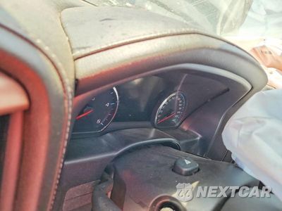Zdjęcie 9 z 12 samochodu: 2018 GMC SIERRA K2500 DENALI VIN:1GT12UEY7JF229164 - miniatura
