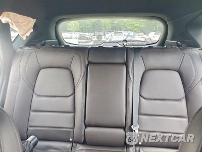 Zdjęcie 10 z 14 samochodu: 2023 MAZDA CX-5 SIGNATURE VIN:JM3KFBXY9P0123456 - miniatura