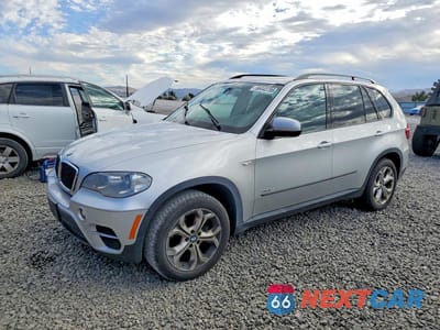 2013 BMW X5 XDRIVE35I 5UXZV4C50DL993607 - główne zdjęcie licytacji z USA - miniatura