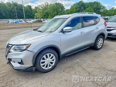 2017 NISSAN ROGUE S KNMAT2MV2HP513220 - główne zdjęcie licytacji z USA - miniatura