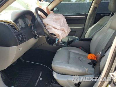 Zdjęcie 7 z 12 samochodu: 2007 CHRYSLER 300 TOURING VIN:2C3KK53G27H737302 - miniatura