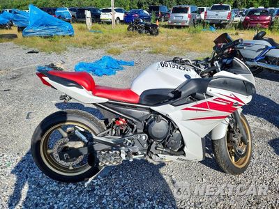 2010 YAMAHA FZ6 R JYARJ18E9AA005747 - główne zdjęcie licytacji z USA - miniatura