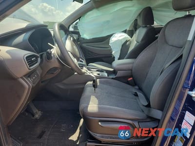 Zdjęcie 7 z 13 samochodu: 2020 HYUNDAI SANTA FE SE VIN:5NMS23AD2LH161119 - miniatura