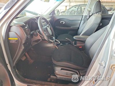 Zdjęcie 7 z 12 samochodu: 2019 KIA SOUL + VIN:KNDJP3A52K7656173 - miniatura