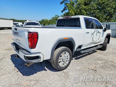 Trzecie zdjęcie samochodu z tyłu: 2021 GMC SIERRA K2500 DENALI VIN:1GT49RE72MF249761 - miniatura