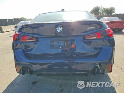 Zdjęcie 6 z 13 samochodu: 2026 BMW 228 VIN:WBA83GG02T7S99878 - miniatura
