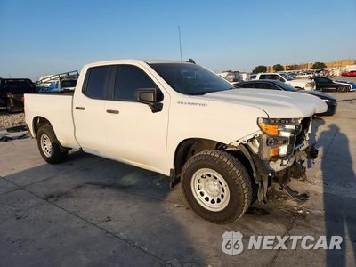 Czwarte zdjęcie samochodu z boku: 2023 CHEVROLET SILVERADO C1500 VIN:1GCRAAEKXPZ113223 - miniatura